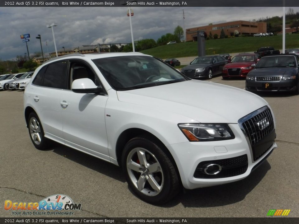 2012 Audi Q5 3.2 FSI quattro Ibis White / Cardamom Beige Photo #9