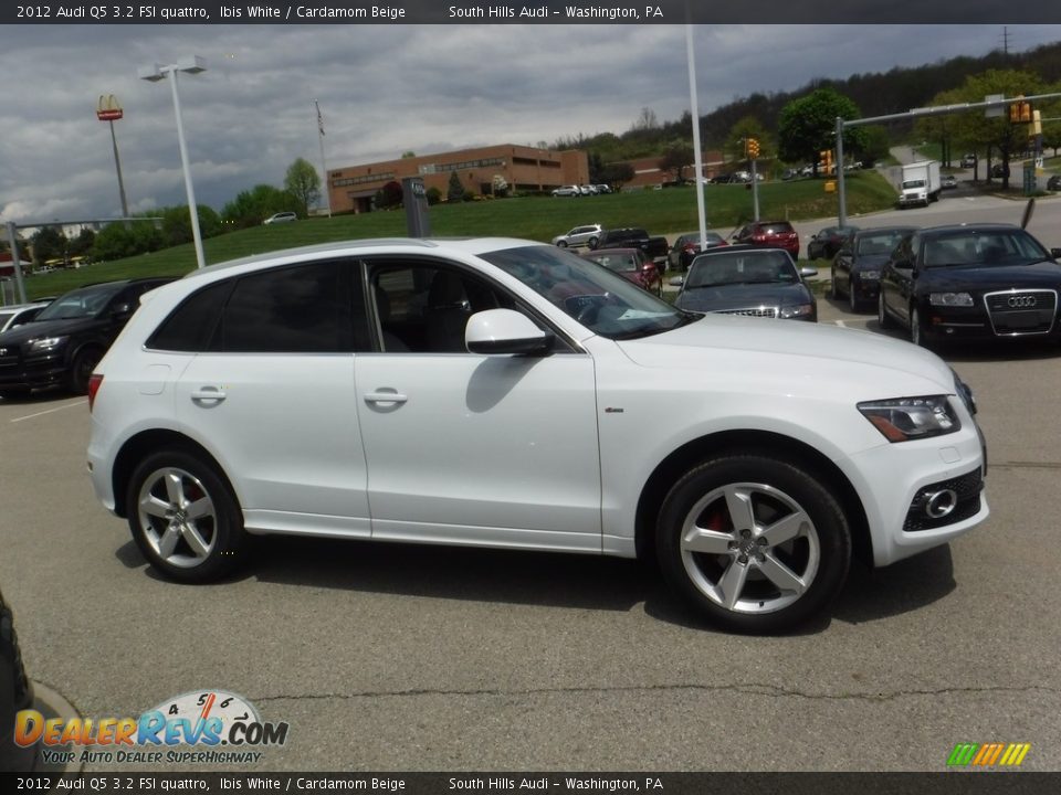 2012 Audi Q5 3.2 FSI quattro Ibis White / Cardamom Beige Photo #10