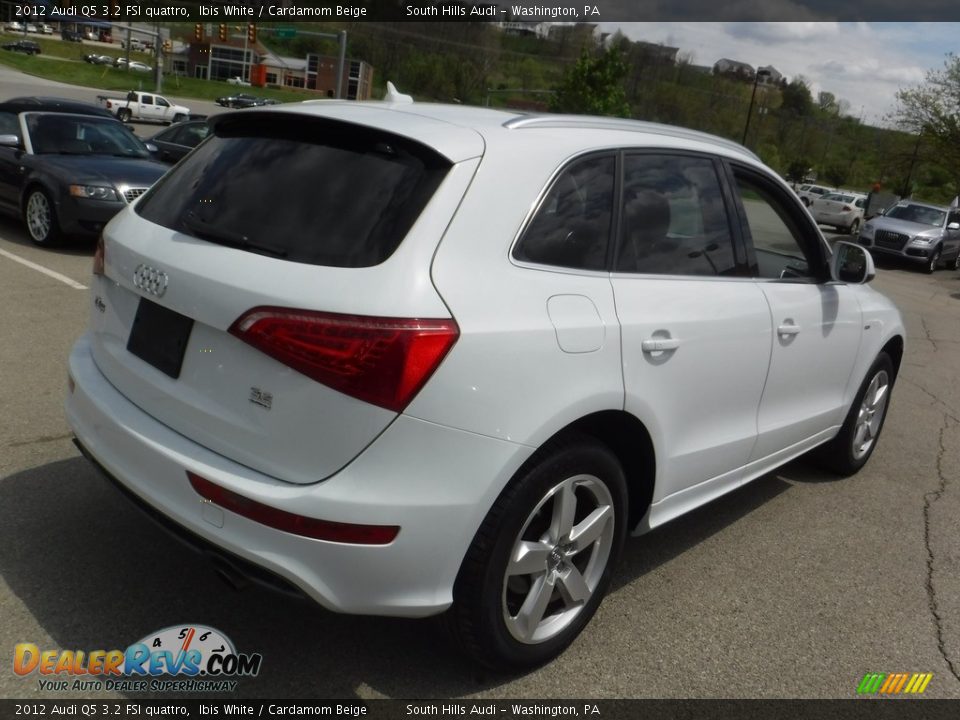 2012 Audi Q5 3.2 FSI quattro Ibis White / Cardamom Beige Photo #11