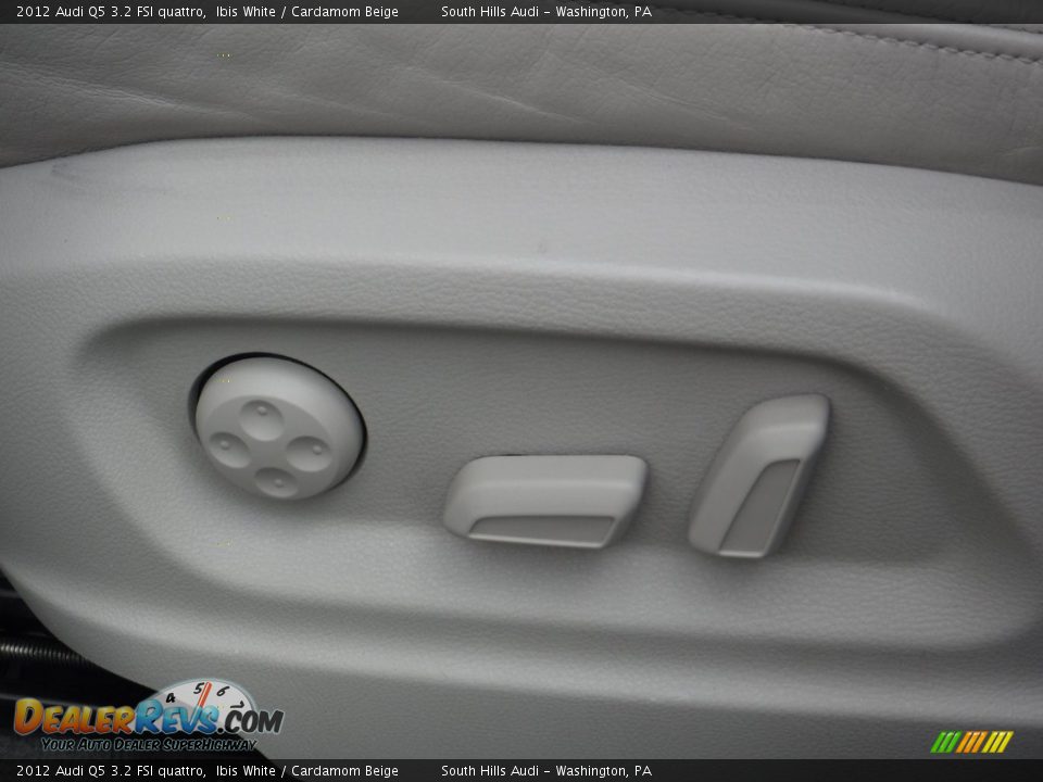 2012 Audi Q5 3.2 FSI quattro Ibis White / Cardamom Beige Photo #19