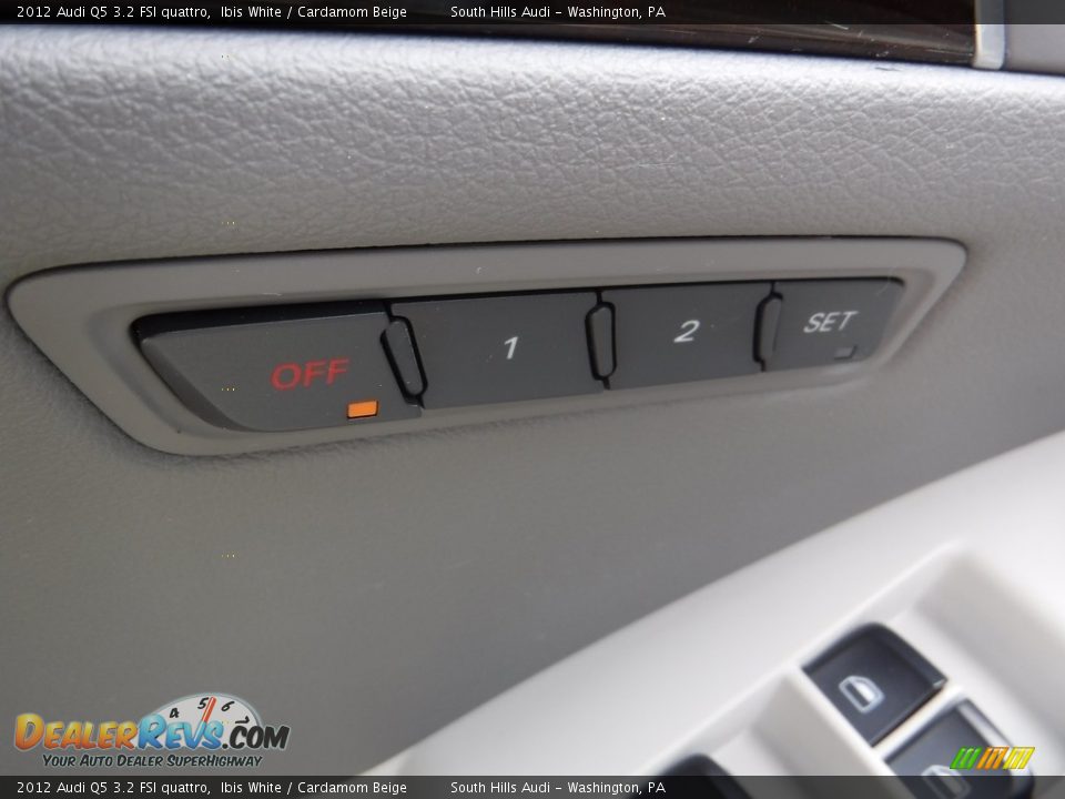 2012 Audi Q5 3.2 FSI quattro Ibis White / Cardamom Beige Photo #21