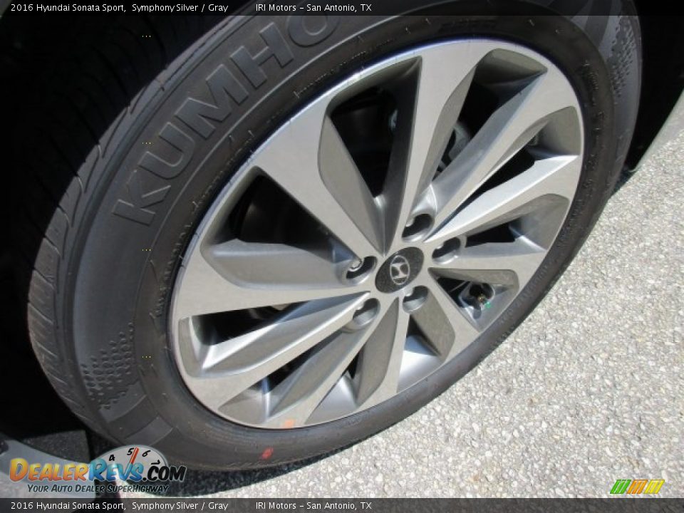 2016 Hyundai Sonata Sport Symphony Silver / Gray Photo #3