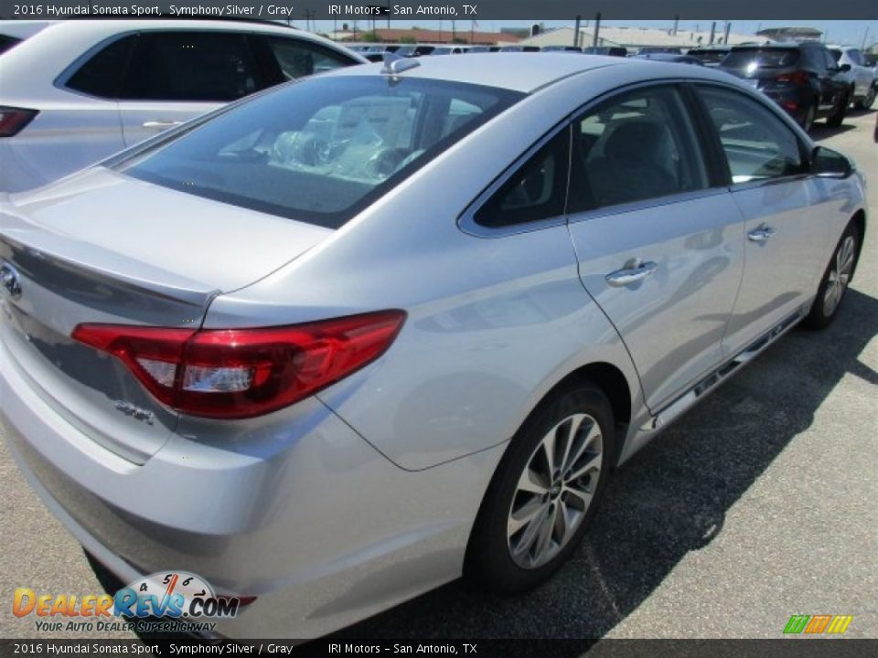 2016 Hyundai Sonata Sport Symphony Silver / Gray Photo #7