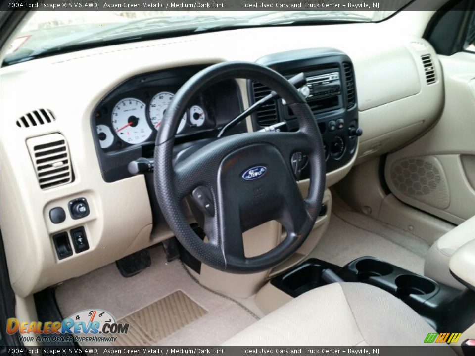 2004 Ford Escape XLS V6 4WD Aspen Green Metallic / Medium/Dark Flint Photo #18