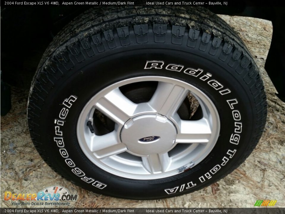 2004 Ford Escape XLS V6 4WD Aspen Green Metallic / Medium/Dark Flint Photo #24
