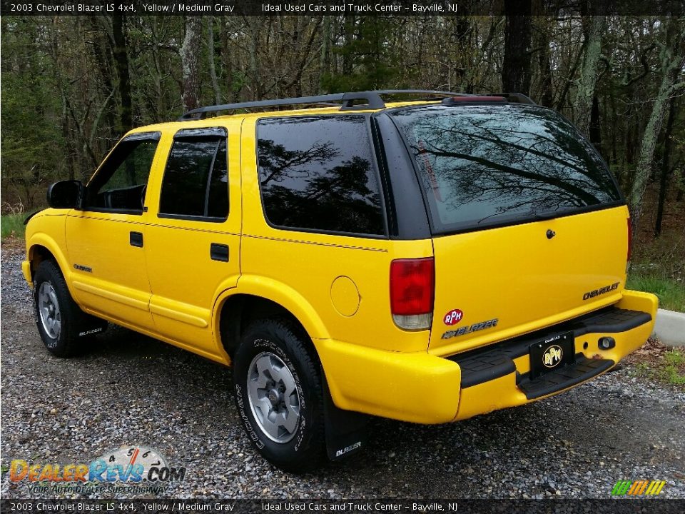 2003 Chevrolet Blazer LS 4x4 Yellow / Medium Gray Photo #6