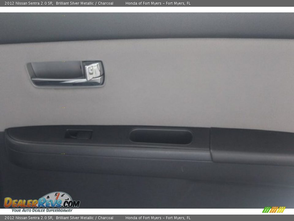 2012 Nissan Sentra 2.0 SR Brilliant Silver Metallic / Charcoal Photo #27