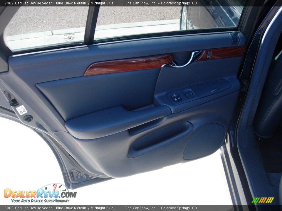2002 Cadillac DeVille Sedan Blue Onyx Metallic / Midnight Blue Photo #12