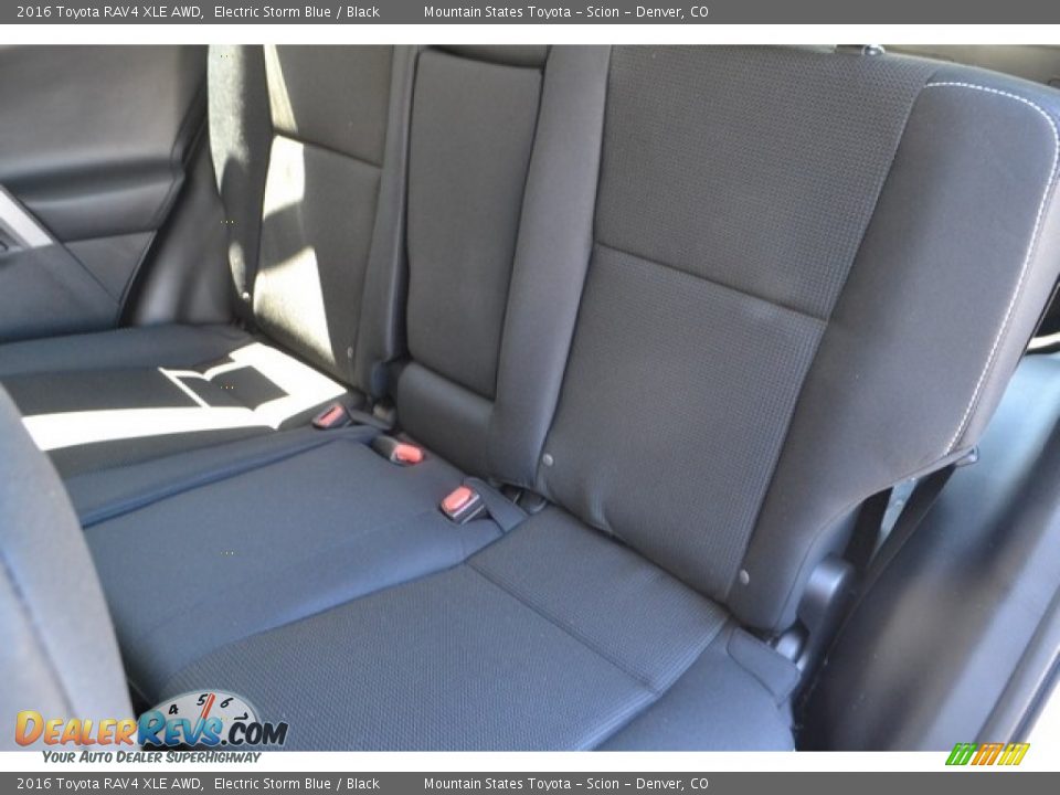 2016 Toyota RAV4 XLE AWD Electric Storm Blue / Black Photo #7