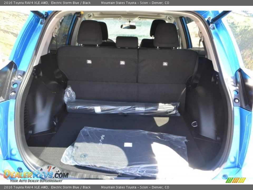 2016 Toyota RAV4 XLE AWD Electric Storm Blue / Black Photo #8