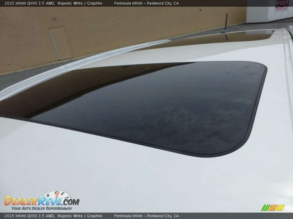 2015 Infiniti QX60 3.5 AWD Majestic White / Graphite Photo #22