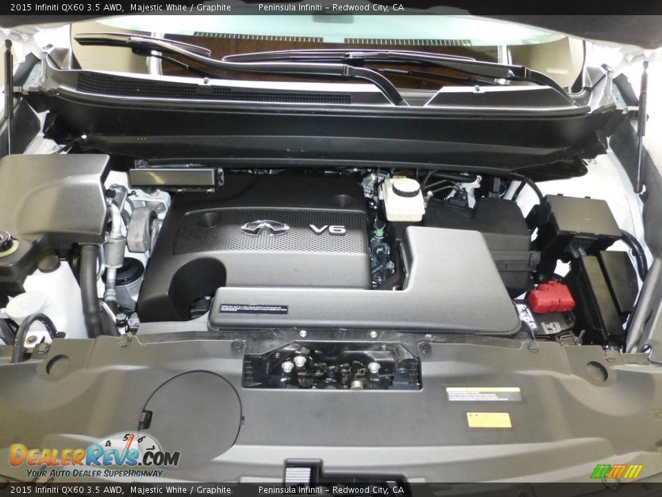 2015 Infiniti QX60 3.5 AWD Majestic White / Graphite Photo #31