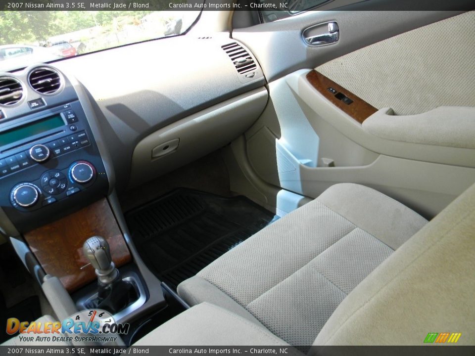 2007 Nissan Altima 3.5 SE Metallic Jade / Blond Photo #14