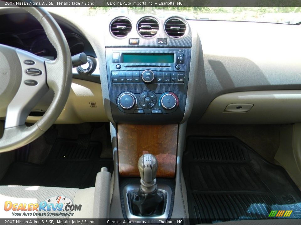 2007 Nissan Altima 3.5 SE Metallic Jade / Blond Photo #15