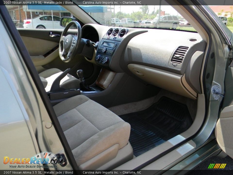 2007 Nissan Altima 3.5 SE Metallic Jade / Blond Photo #21