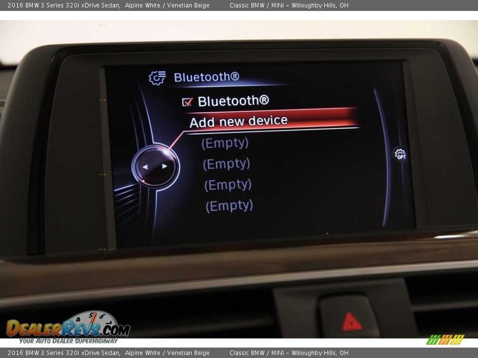 2016 BMW 3 Series 320i xDrive Sedan Alpine White / Venetian Beige Photo #11