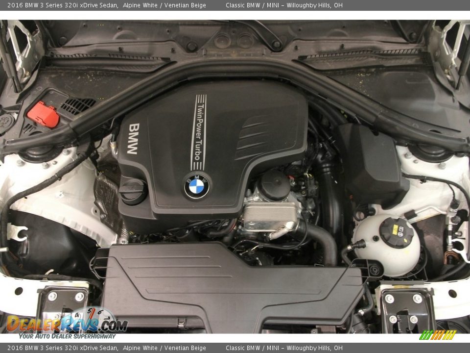 2016 BMW 3 Series 320i xDrive Sedan Alpine White / Venetian Beige Photo #27