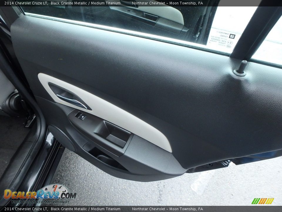 2014 Chevrolet Cruze LT Black Granite Metallic / Medium Titanium Photo #19