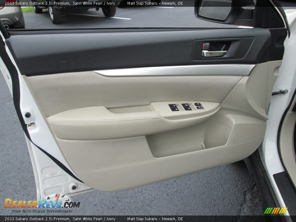 2013 Subaru Outback 2.5i Premium Satin White Pearl / Ivory Photo #13