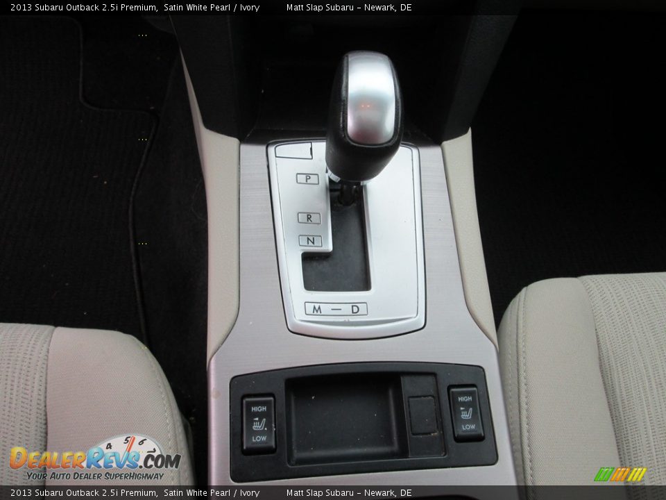 2013 Subaru Outback 2.5i Premium Satin White Pearl / Ivory Photo #26