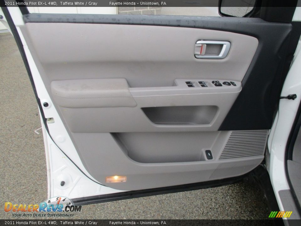 2011 Honda Pilot EX-L 4WD Taffeta White / Gray Photo #6