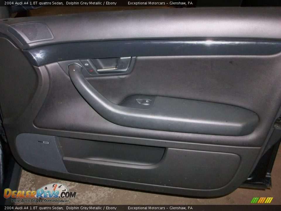 2004 Audi A4 1.8T quattro Sedan Dolphin Grey Metallic / Ebony Photo #20