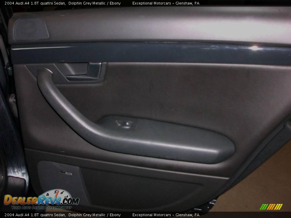 2004 Audi A4 1.8T quattro Sedan Dolphin Grey Metallic / Ebony Photo #24