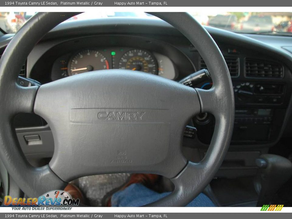 1994 Toyota Camry LE Sedan Platinum Metallic / Gray Photo #13