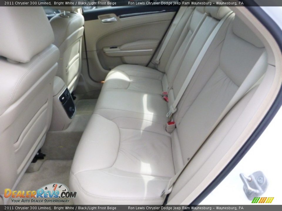 2011 Chrysler 300 Limited Bright White / Black/Light Frost Beige Photo #4