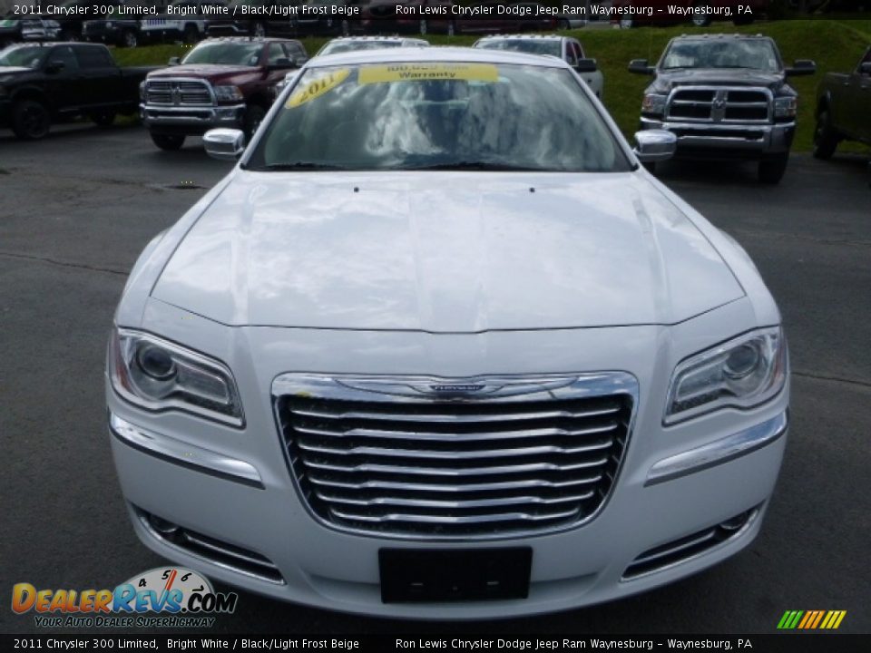 2011 Chrysler 300 Limited Bright White / Black/Light Frost Beige Photo #12