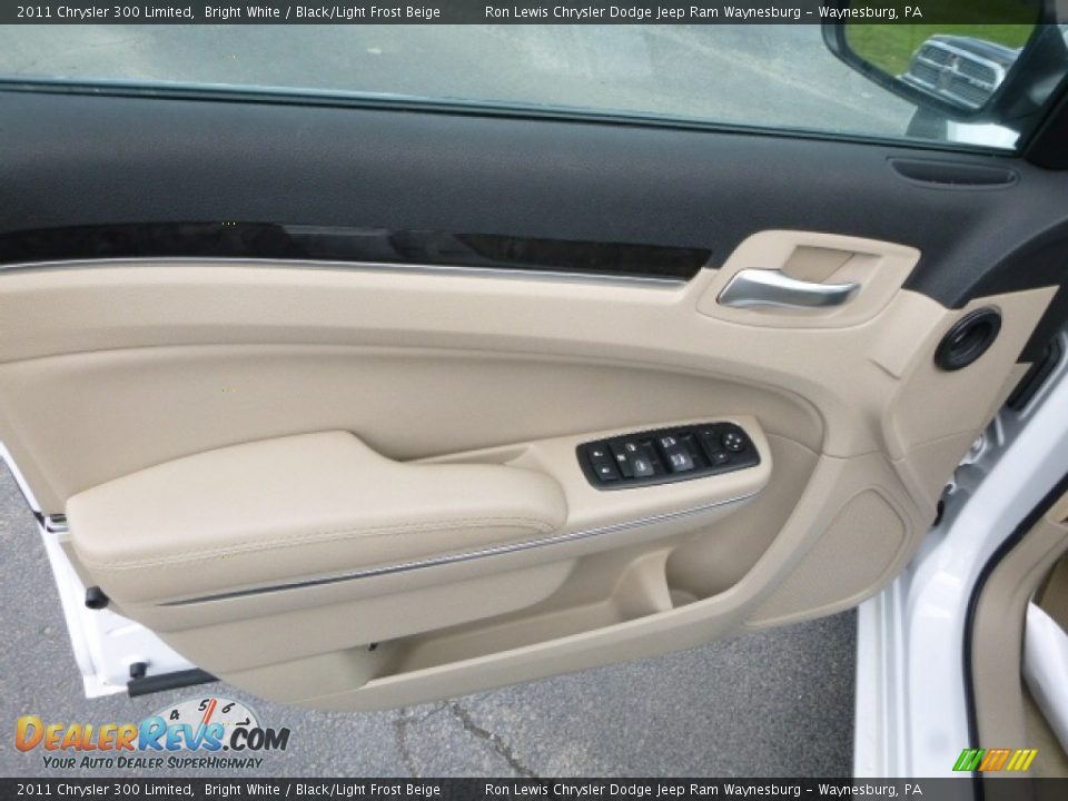 2011 Chrysler 300 Limited Bright White / Black/Light Frost Beige Photo #14