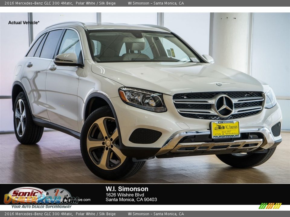 2016 Mercedes-Benz GLC 300 4Matic Polar White / Silk Beige Photo #1