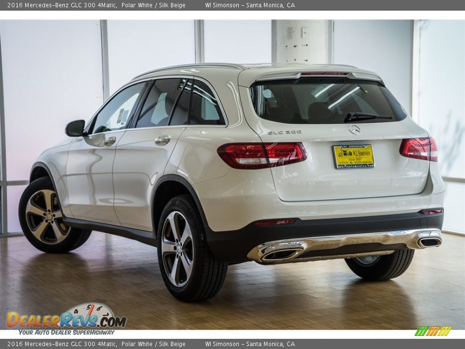 2016 Mercedes-Benz GLC 300 4Matic Polar White / Silk Beige Photo #3