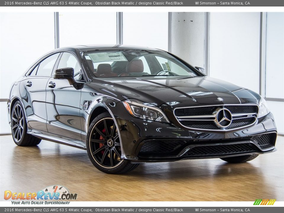 Front 3/4 View of 2016 Mercedes-Benz CLS AMG 63 S 4Matic Coupe Photo #12