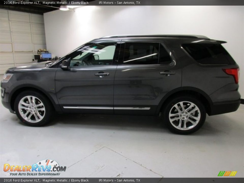 2016 Ford Explorer XLT Magnetic Metallic / Ebony Black Photo #6