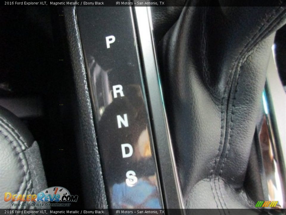 2016 Ford Explorer XLT Magnetic Metallic / Ebony Black Photo #23