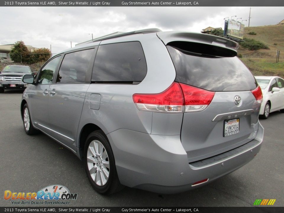 2013 Toyota Sienna XLE AWD Silver Sky Metallic / Light Gray Photo #5