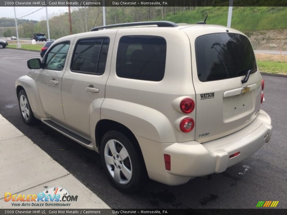 2009 Chevrolet HHR LS Gold Mist Metallic / Cashmere Photo #5