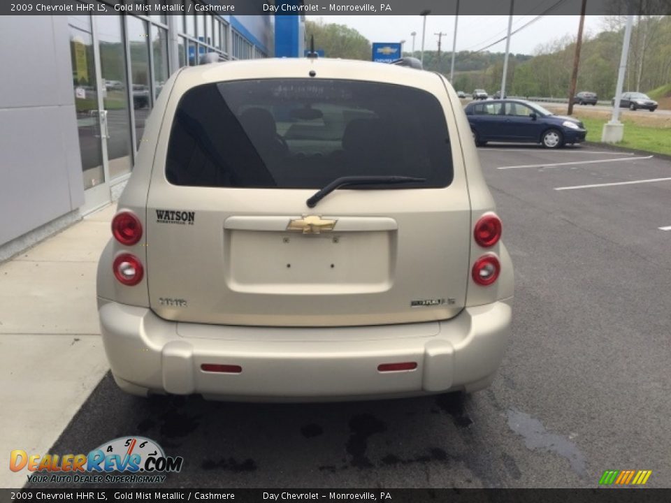 2009 Chevrolet HHR LS Gold Mist Metallic / Cashmere Photo #6