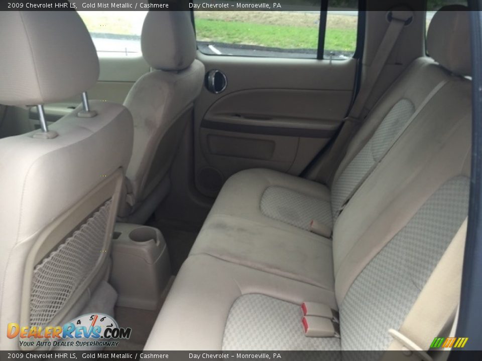 2009 Chevrolet HHR LS Gold Mist Metallic / Cashmere Photo #8