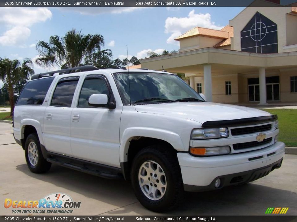 2005 Chevrolet Suburban 1500 Z71 Summit White / Tan/Neutral Photo #1