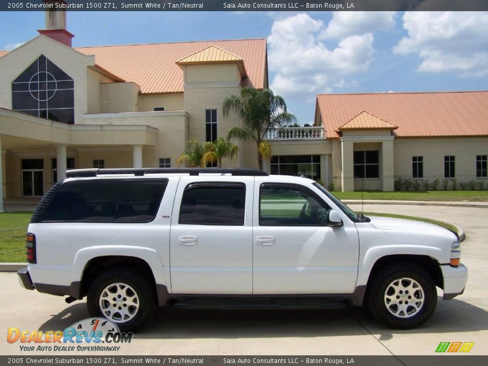 2005 Chevrolet Suburban 1500 Z71 Summit White / Tan/Neutral Photo #2