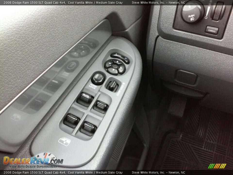 2008 Dodge Ram 1500 SLT Quad Cab 4x4 Cool Vanilla White / Medium Slate Gray Photo #14
