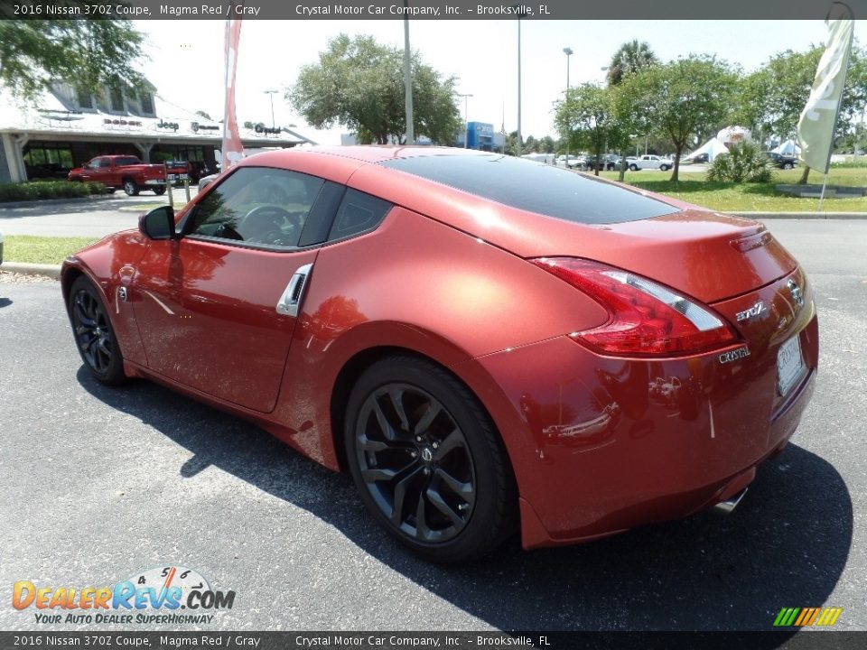 2016 Nissan 370Z Coupe Magma Red / Gray Photo #3