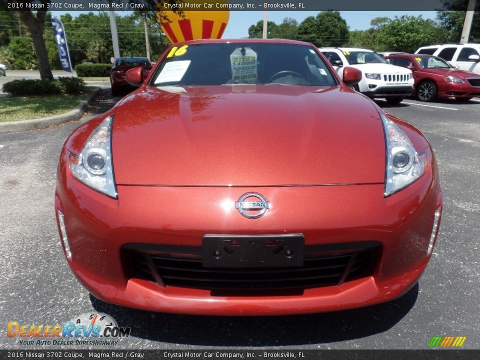 2016 Nissan 370Z Coupe Magma Red / Gray Photo #12