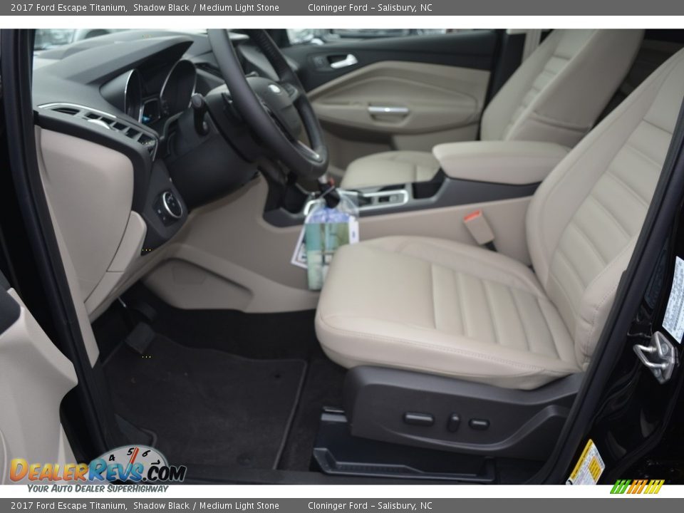 2017 Ford Escape Titanium Shadow Black / Medium Light Stone Photo #7