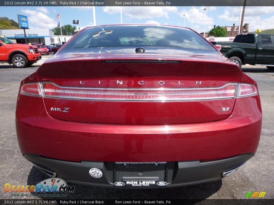 2013 Lincoln MKZ 3.7L V6 FWD Ruby Red / Charcoal Black Photo #4