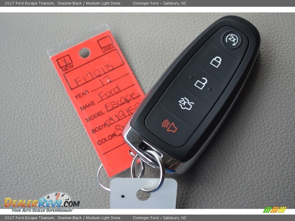 2017 Ford Escape Titanium Shadow Black / Medium Light Stone Photo #24
