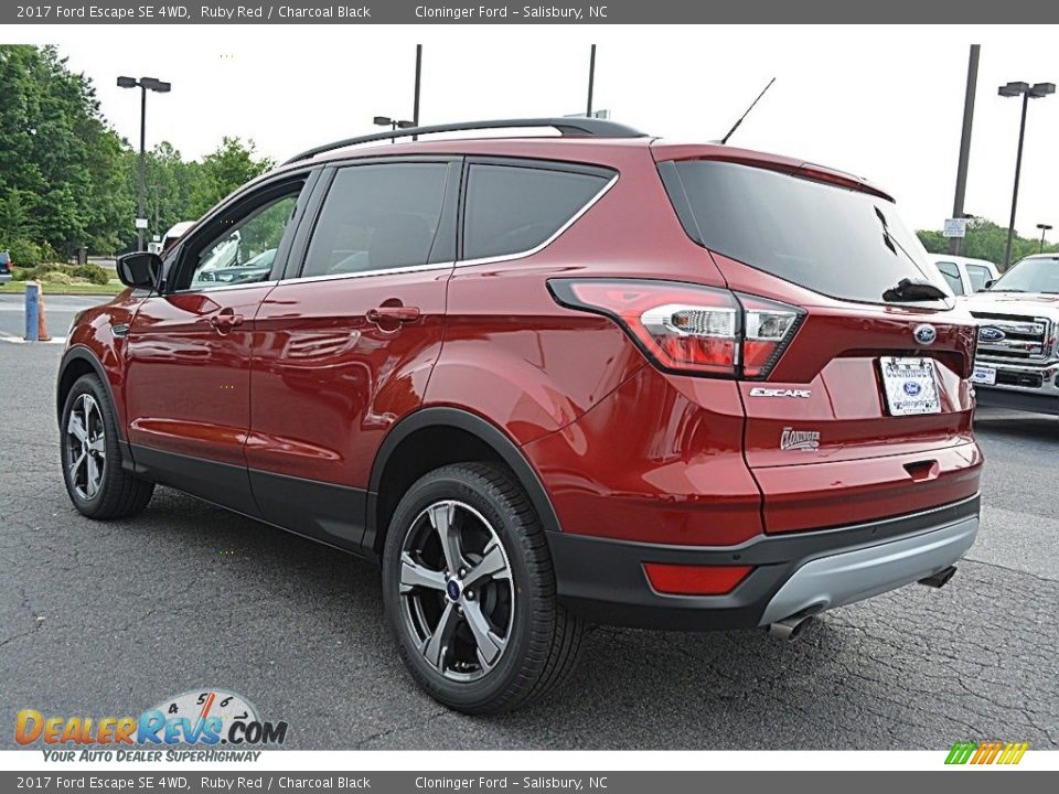 2017 Ford Escape SE 4WD Ruby Red / Charcoal Black Photo #20