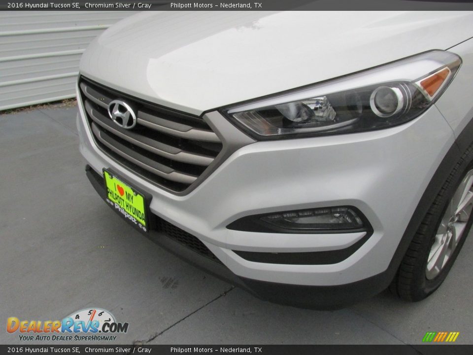 2016 Hyundai Tucson SE Chromium Silver / Gray Photo #10